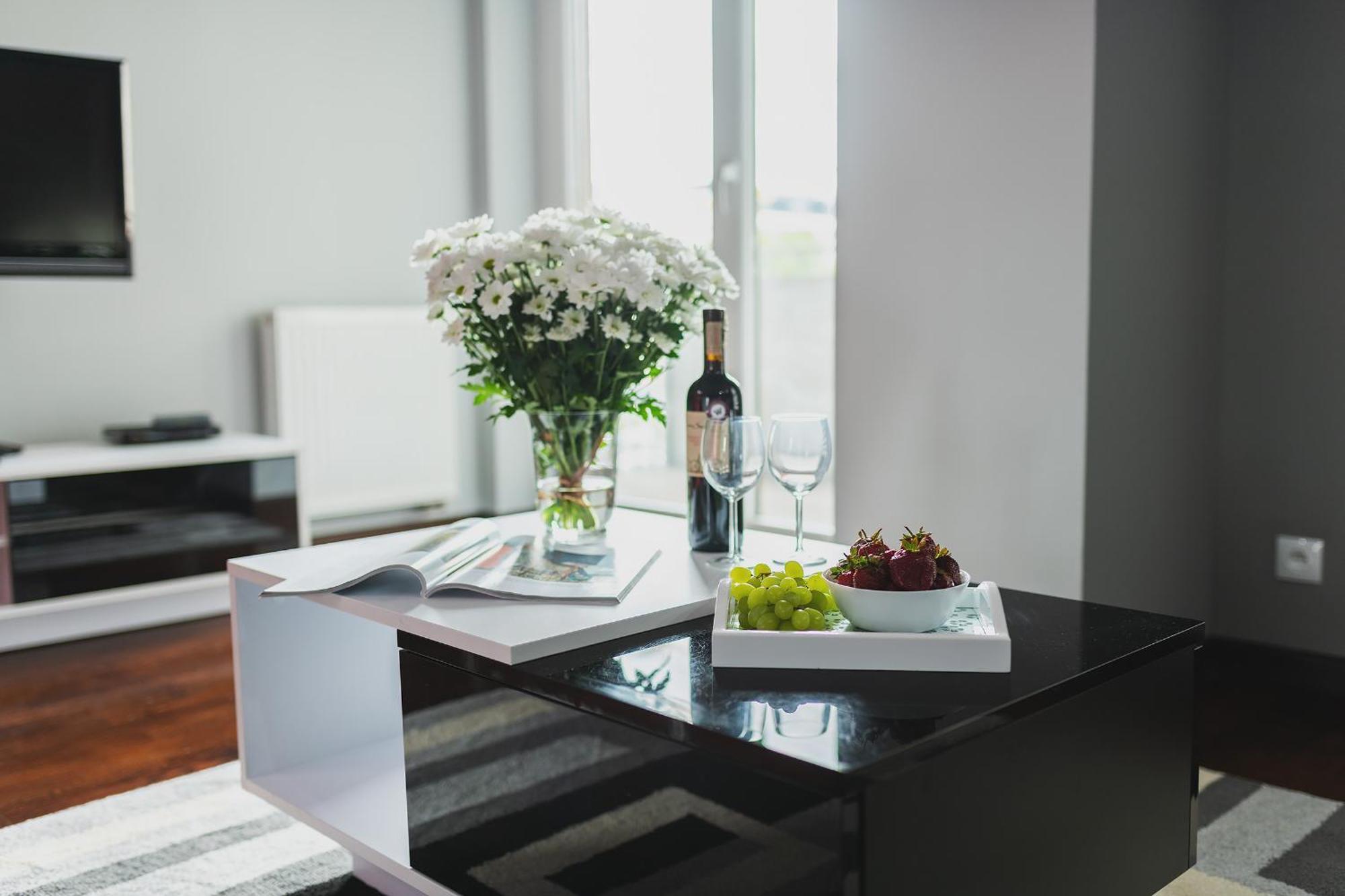 ורשה P&O Apartments Wola Tarasy מראה חיצוני תמונה