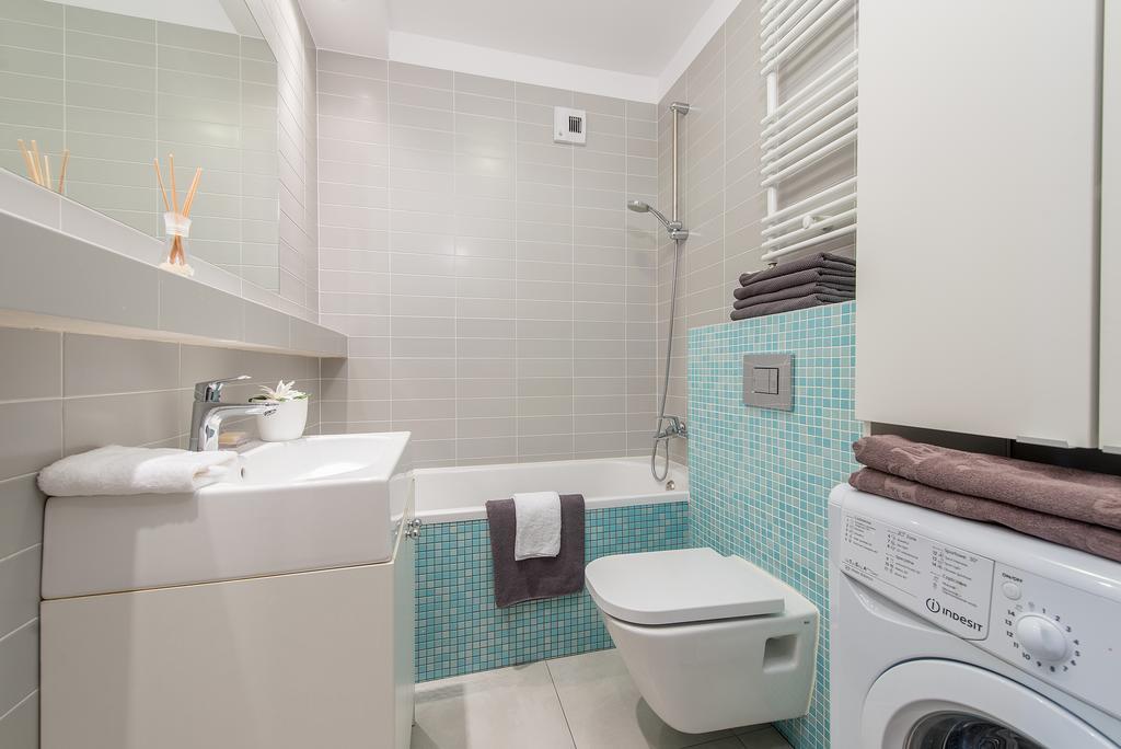ורשה P&O Apartments Wola Tarasy מראה חיצוני תמונה